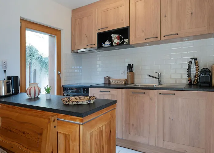 Le Katanga By Interhome اوفروناز